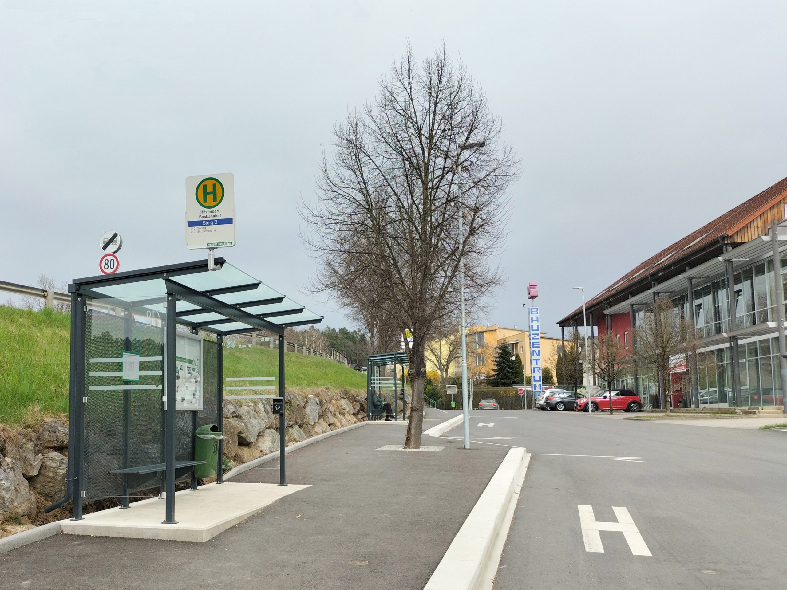 Iluminación parada autobús Veka Carandini_2_ahorro energético